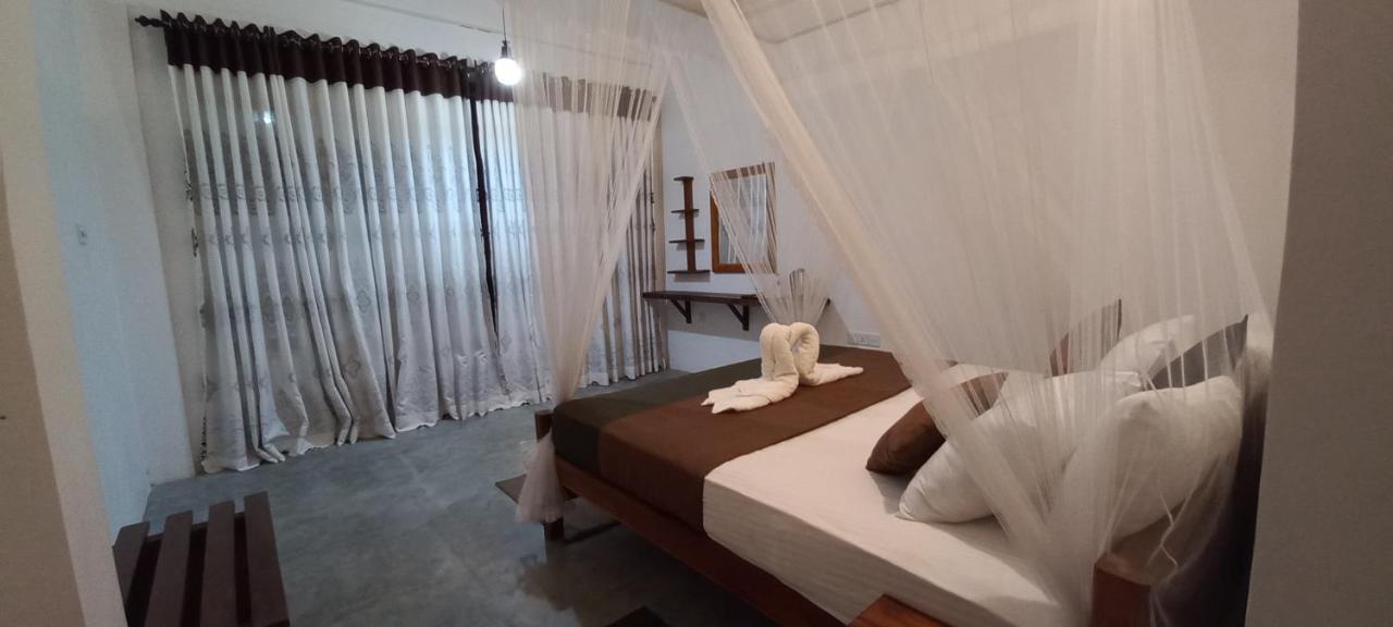 Lazy Bear Lodge Элла Экстерьер фото